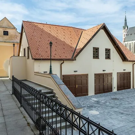 Wurmfeld - Rodinny S 3 Loznicemi *